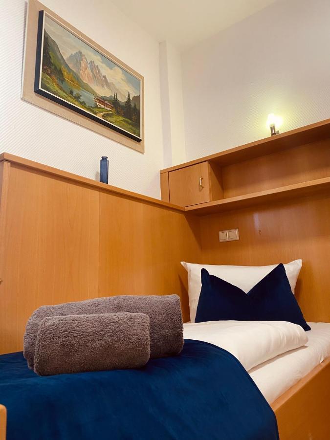 Hotel La Ferté Stuttgart Extérieur photo