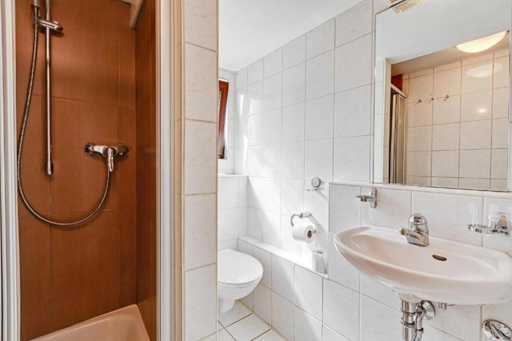 Hotel La Ferté Stuttgart Extérieur photo